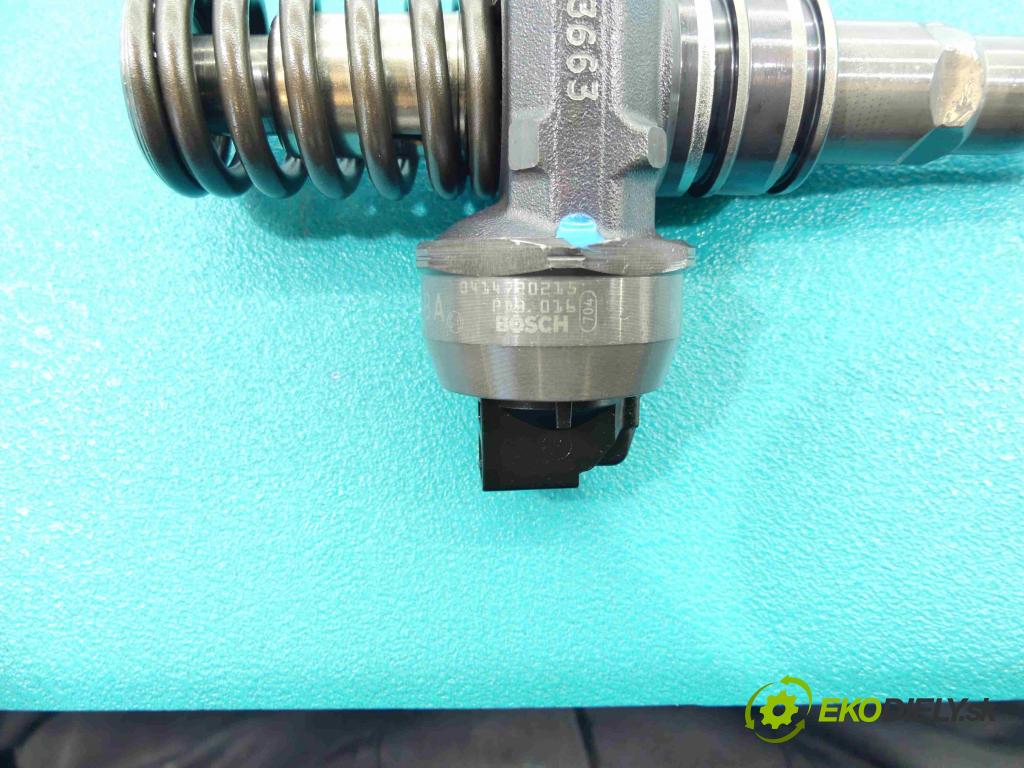 Vw Golf V 2003-2009 1.9 tdi 105 HP manual 77 kW 1896 cm3 5- vstrekovacie čerpadlo 0414720215 (Vstrekovače)
