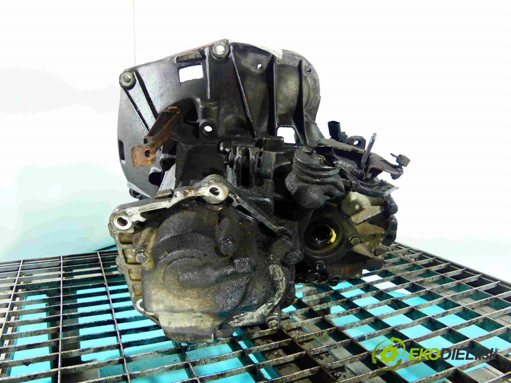 Fiat Tempra 2.0 113 HP manual 83 kW 1999 cm3 4- prevodovka stupeň,rýchlosť manual