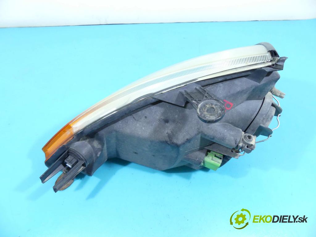 Ford Ka Mk1 1996-2008 1.6 8v 95 HP manual 70 kW 1599 cm3 3- Reflektor: pravý  (Pravé)