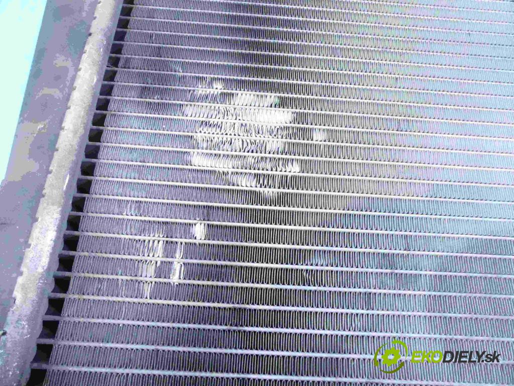 Volvo V40 I 1995-2004 1.9 dci 116 HP manual 85 kW 1870 cm3 5- chladič  (Chladiče)