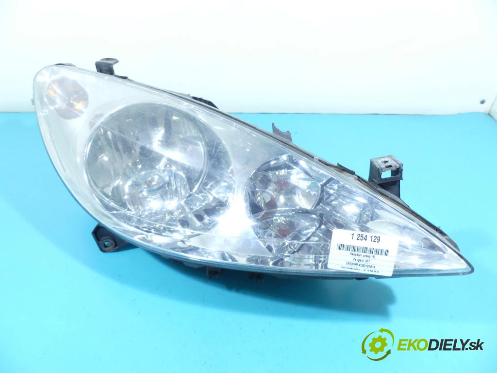 Peugeot 307 2.0 16v 136 HP manual 100 kW 1997 cm3 5- Reflektor: pravý  (Pravé)