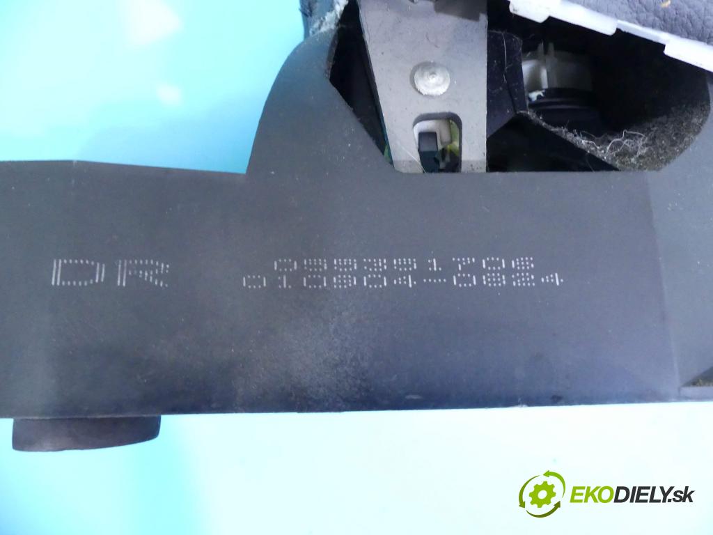 Opel Astra III 2004-2014 1.7 cdti 101 HP manual 74 kW 1686 cm3 5- Páka: Změny: stupeň,rýchlosť 055351706 (Rýchlostné páky / kulisy)