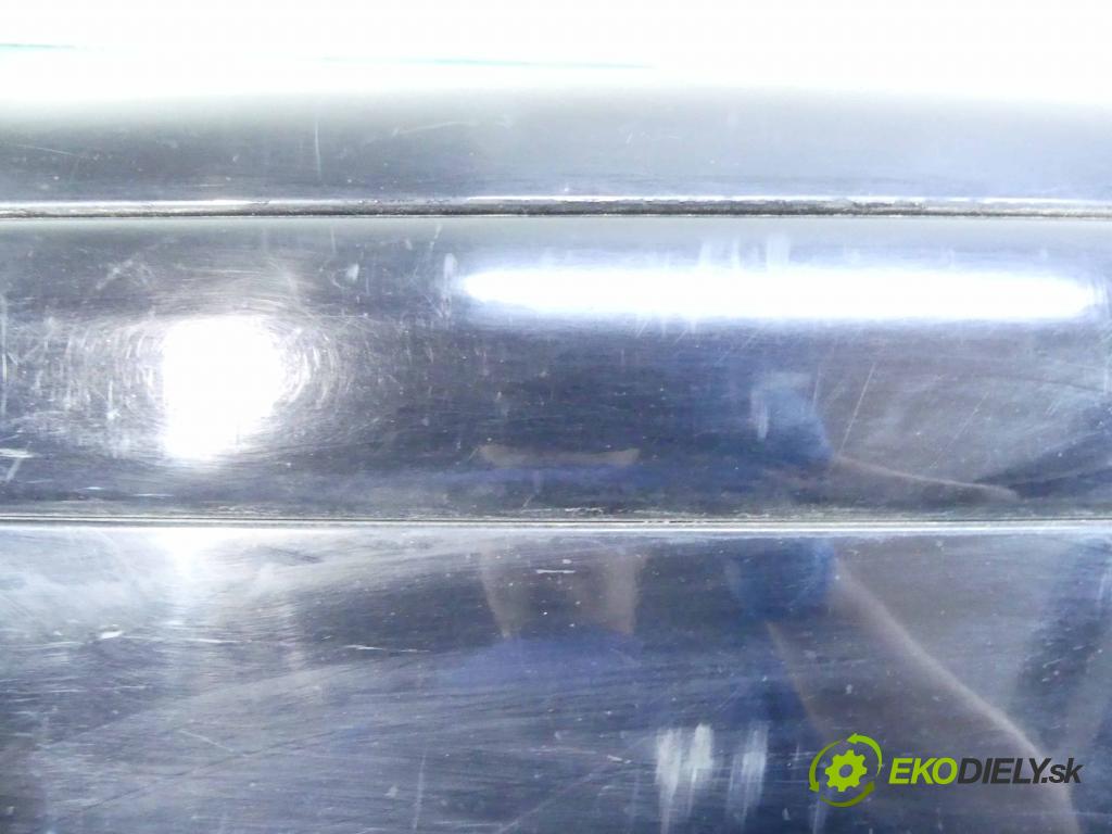 Vw Bora 1.9 tdi 116 hp manual 85 kW 1896 cm3 4- nárazník zadní