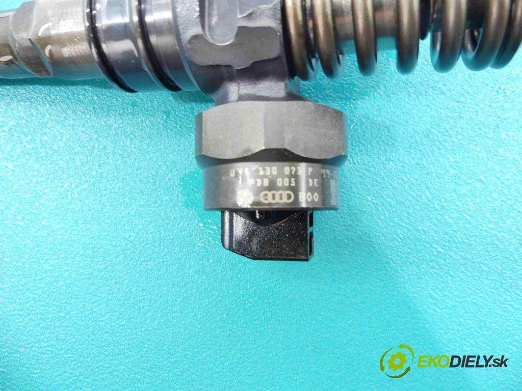 Vw Bora 1.9 tdi 116 HP manual 85 kW 1896 cm3 4- vstrekovacie čerpadlo 0414720007 (Vstrekovače)