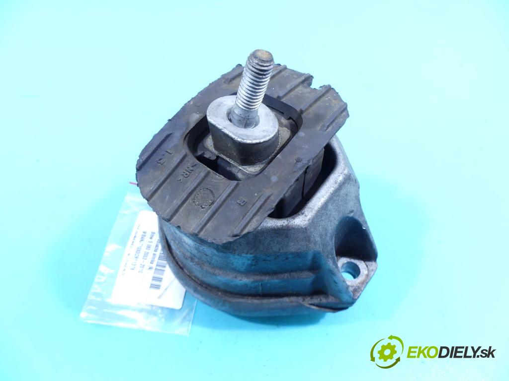 Bmw 5 E60 2003-2010 3.0d 218 HP automatic 160 kW 2993 cm3 5- airbag motora  (Držiaky motora)