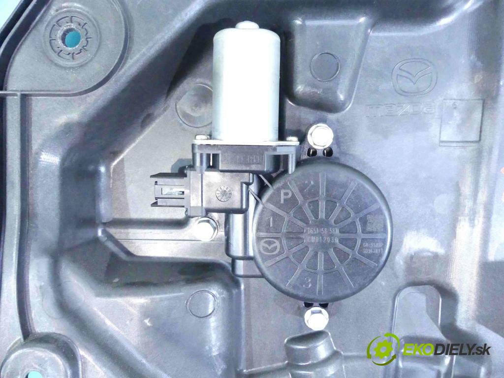Mazda CX-5 2012-2017 2.0 B 16V 160 hp automatic 118 kW 1998 cm3 5- mechanismus stahování zadní pravý KD537297X