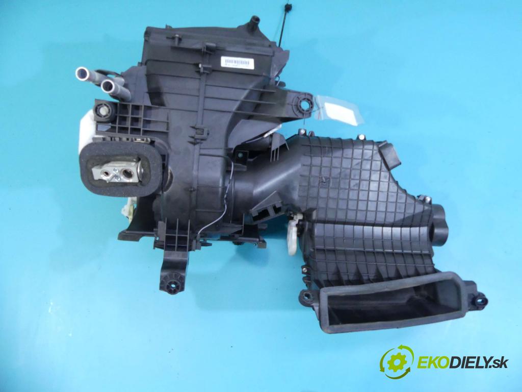 Citroen C1 II 2014-2022 1.0 72 hp manual 53 kW 998 cm3 5- radiátor 87010-YV051 (Radiátory topení)