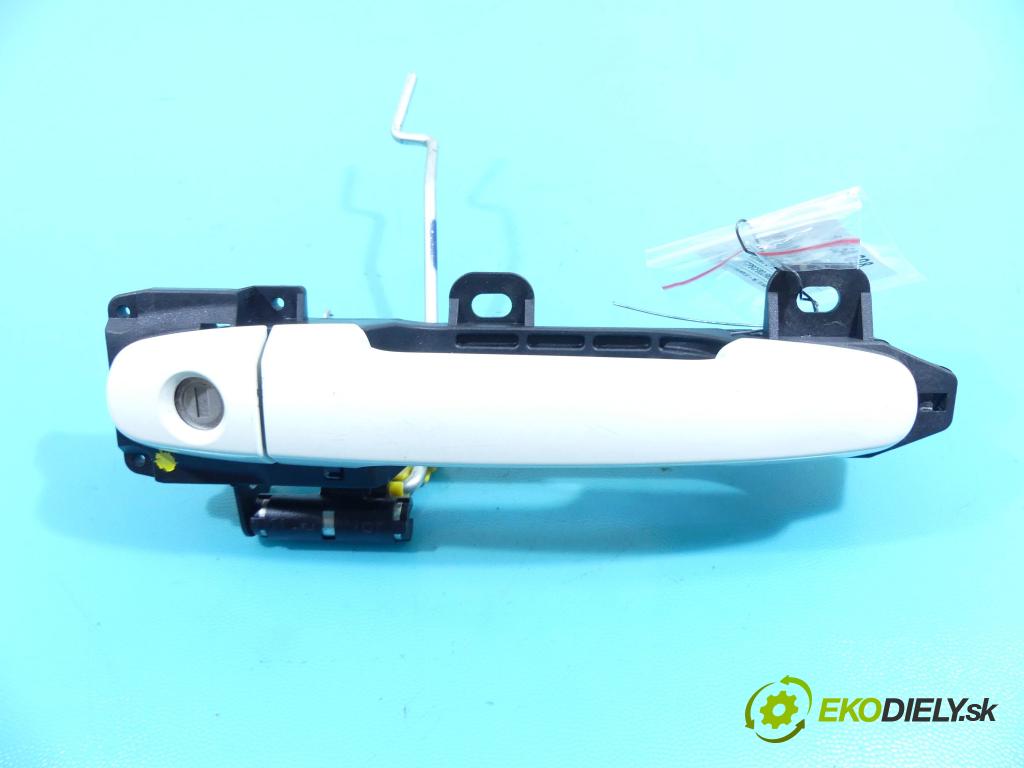 Citroen C1 II 2014-2022 1.0 72 HP manual 53 kW 998 cm3 5- rukoväť predné ľavé mimo:  (Vonkajšie predné ľavé)