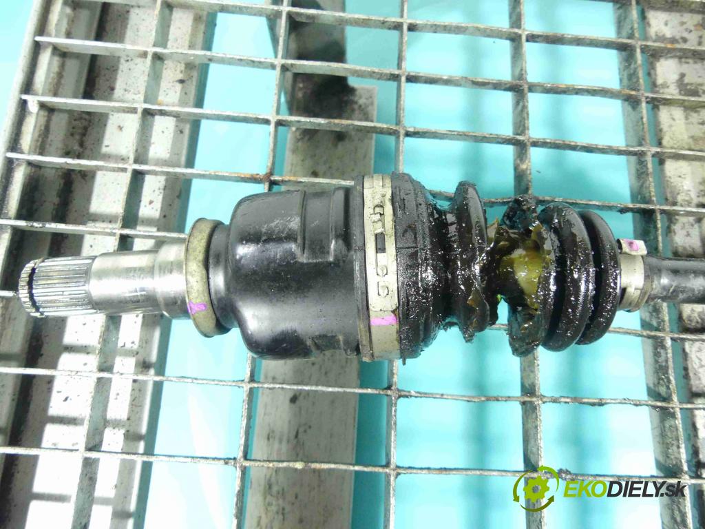 Citroen C1 II 2014-2022 1.0 72 HP manual 53 kW 998 cm3 5- poloos ľavé 43420-0H040-A (Poloosy)