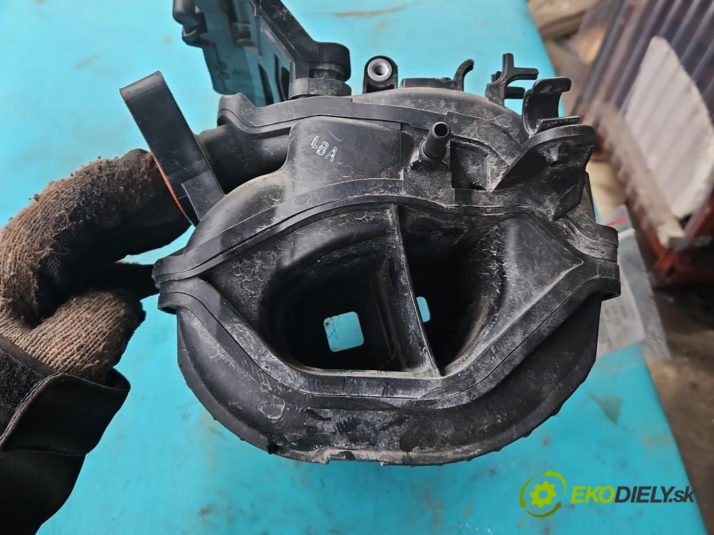 Citroen C1 II 2014-2022 1.0 72 HP manual 53 kW 998 cm3 5- zvod nasávací  (Sacie potrubia)