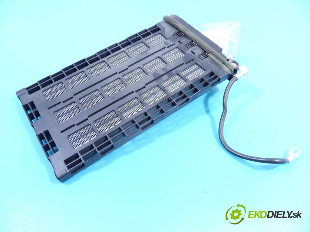 Bmw X5 E70 2006-2013 3.0d 306KM automatic 225 kW 2993 cm3 5- radiator 9230657 (Radiátory kúrenia)