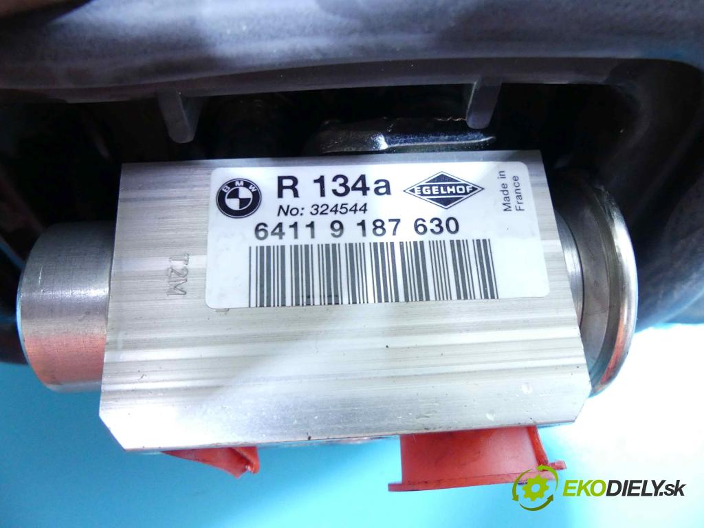 Bmw X5 E70 2006-2013 3.0d 306KM automatic 225 kW 2993 cm3 5- radiator 9187630 (Radiátory kúrenia)