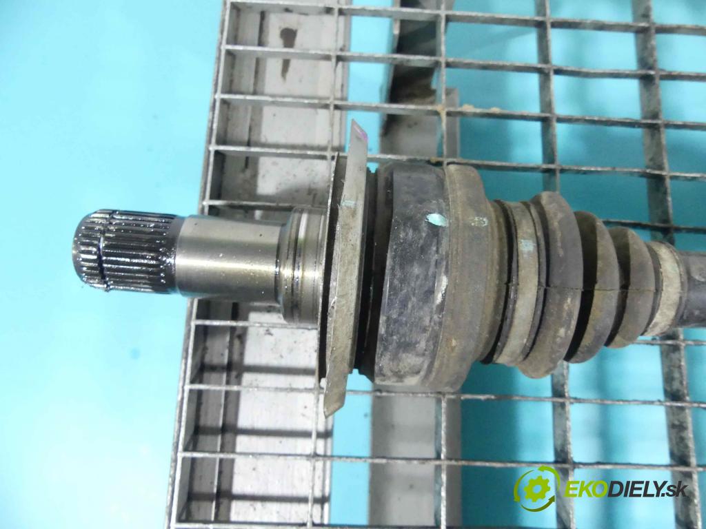 Bmw X5 E70 2006-2013 3.0d 306KM automatic 225 kW 2993 cm3 5- poloos ľavé  (Poloosy)