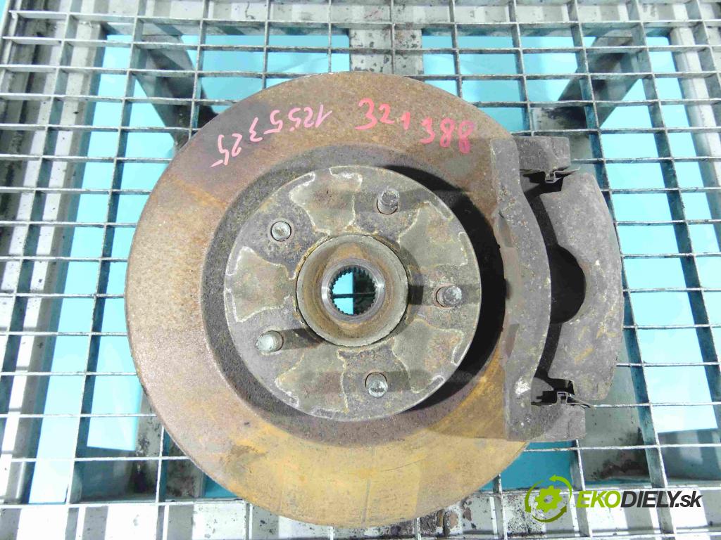 Nissan Qashqai J10 2006-2013 1.5 dci 106 HP manual 78 kW 1461 cm3 5- náboj pravé  (Náboje)