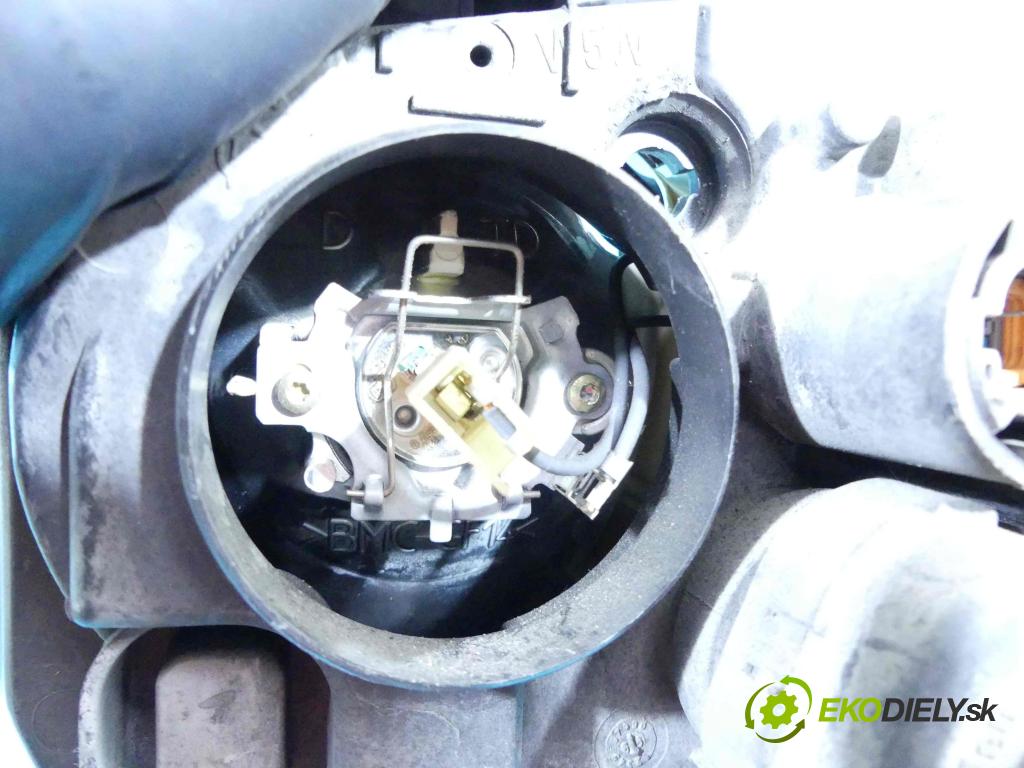 Nissan Almera N16 2000-2006 1.5 16v 90 HP manual 66 kW 1498 cm3 5- Reflektor: pravý 89003330 (Pravé)