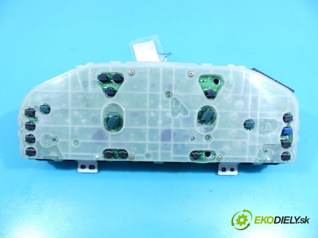 Mazda Premacy 1.8 16v 101 HP manual 74 kW 1840 cm3 5- prístrojovka/ budíky  (Prístrojové dosky, displeje)