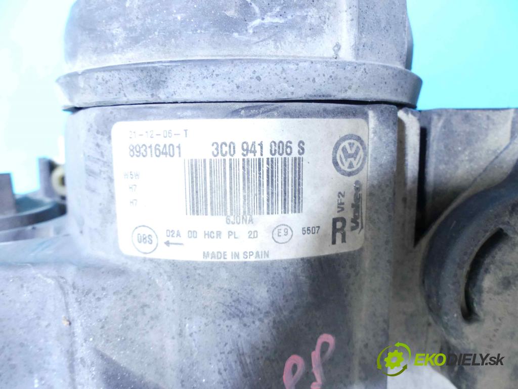 Vw Passat B6 2005-2010 1.9 tdi 105 HP manual 77 kW 1896 cm3 5- Reflektor: pravý 3C0941006S (Pravé)