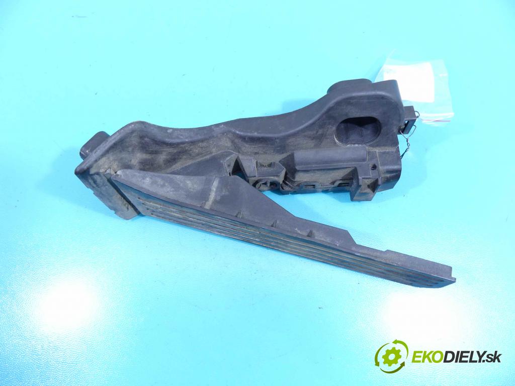 Vw Passat B6 2005-2010 1.9 tdi 105 HP manual 77 kW 1896 cm3 5- pedále 1K1721503L (Pedále)