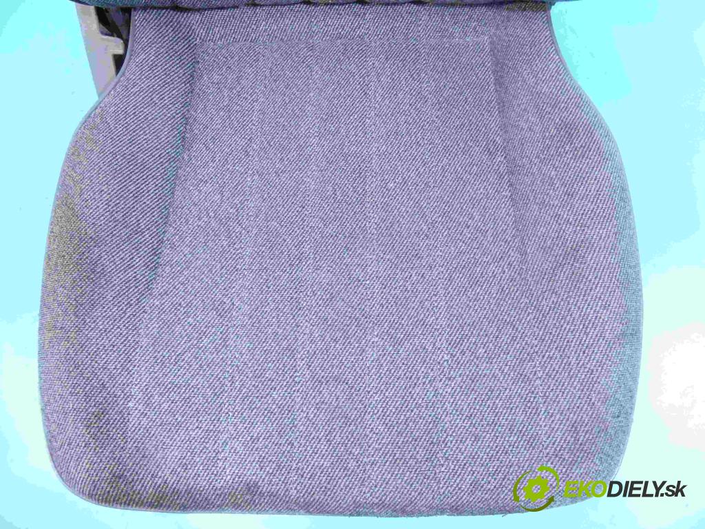 Nissan Micra K10 1982-1992 1.2 karburátor: 54 HP manual 40 kW 1235 cm3 3- Sedačka pravý  (Sedačky, sedadlá)