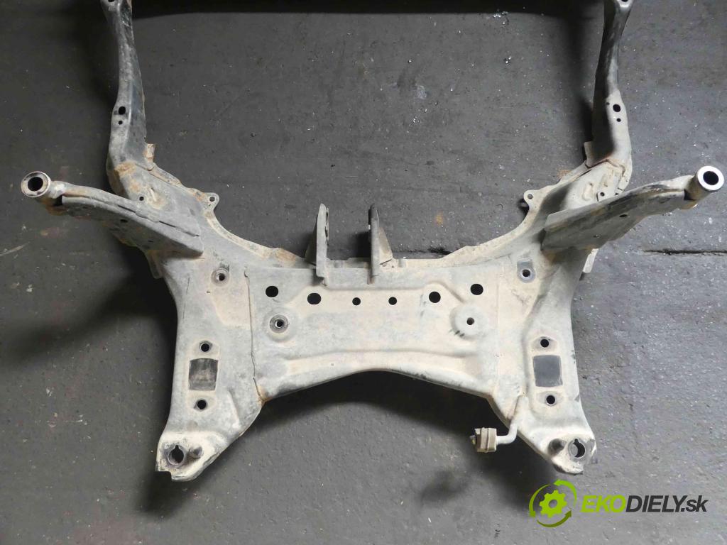 Mazda CX-5 2012-2017 2.0 B 16V 160 hp automatic 118 kW 1998 cm3 5- výztuha motoru
