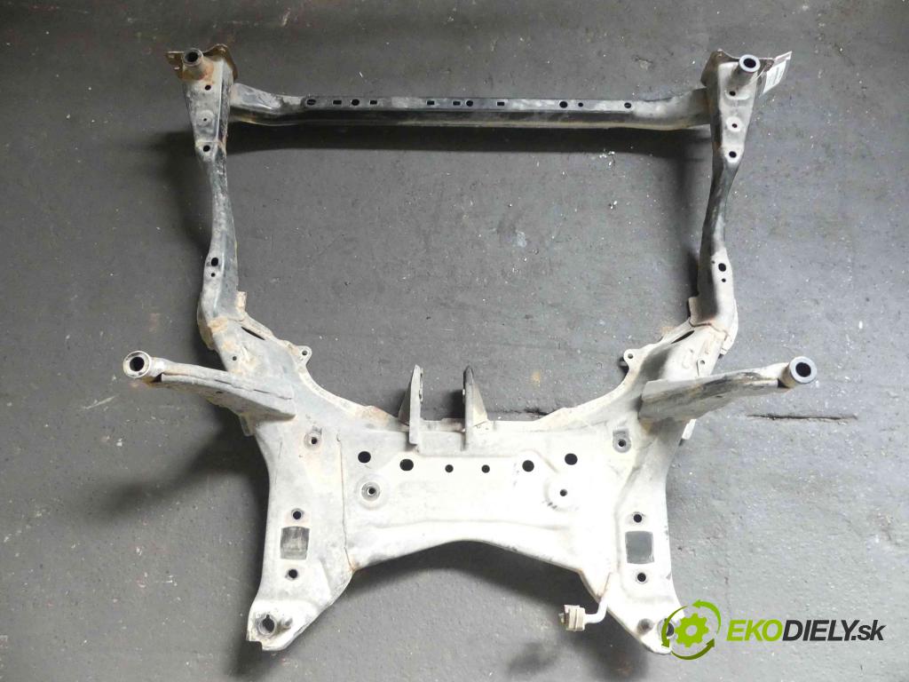 Mazda CX-5 2012-2017 2.0 B 16V 160 hp automatic 118 kW 1998 cm3 5- výztuha motoru 