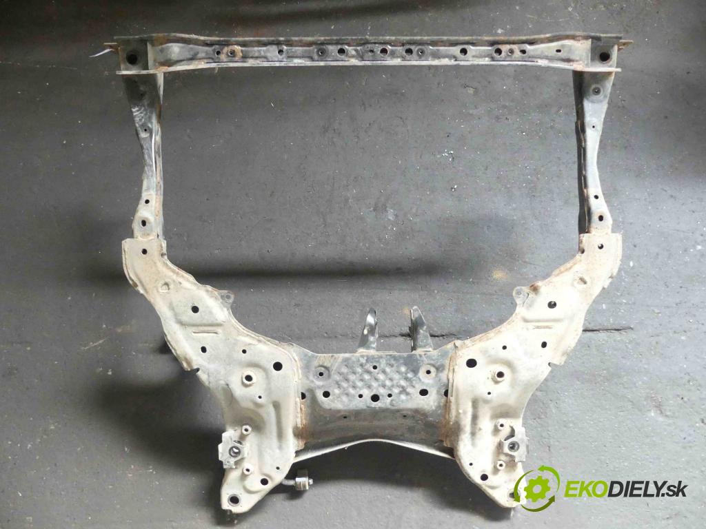 Mazda CX-5 2012-2017 2.0 B 16V 160 hp automatic 118 kW 1998 cm3 5- výztuha motoru