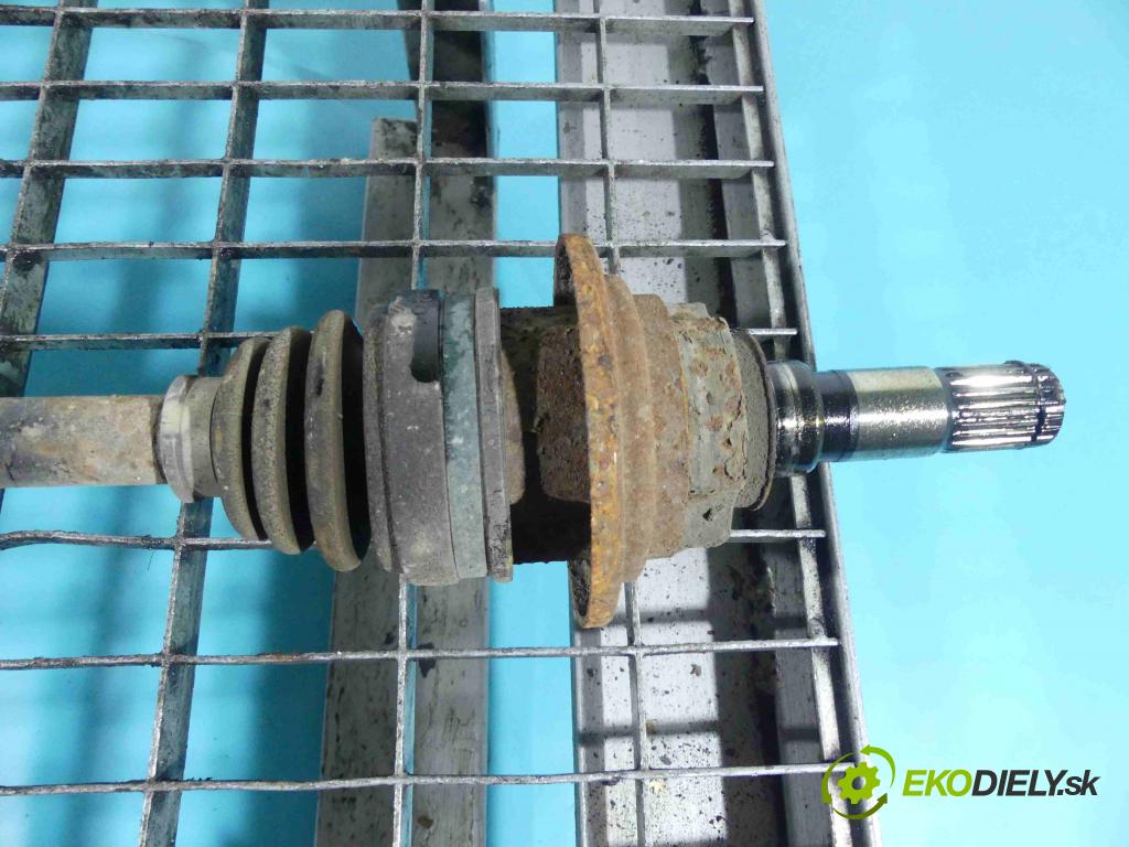 Mazda CX-5 2012-2017 2.0 B 16V 160 HP automatic 118 kW 1998 cm3 5- poloos ľavé (Poloosy)