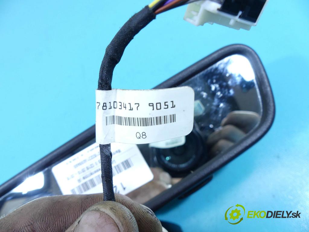 Mercedes CLS II C218 2010-2018 3.0 cdi 265KM automatic 195 kW 2987 cm3 4- zpětné zrcátko vnitřní A207803417 (Světla vnitřní)