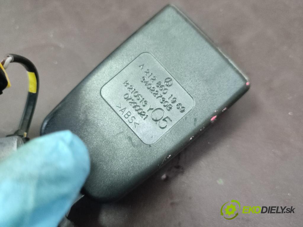 Mercedes CLS II C218 2010-2018 3.0 cdi 265KM automatic 195 kW 2987 cm3 4- stěna bezpečnost zadní levý 34180365