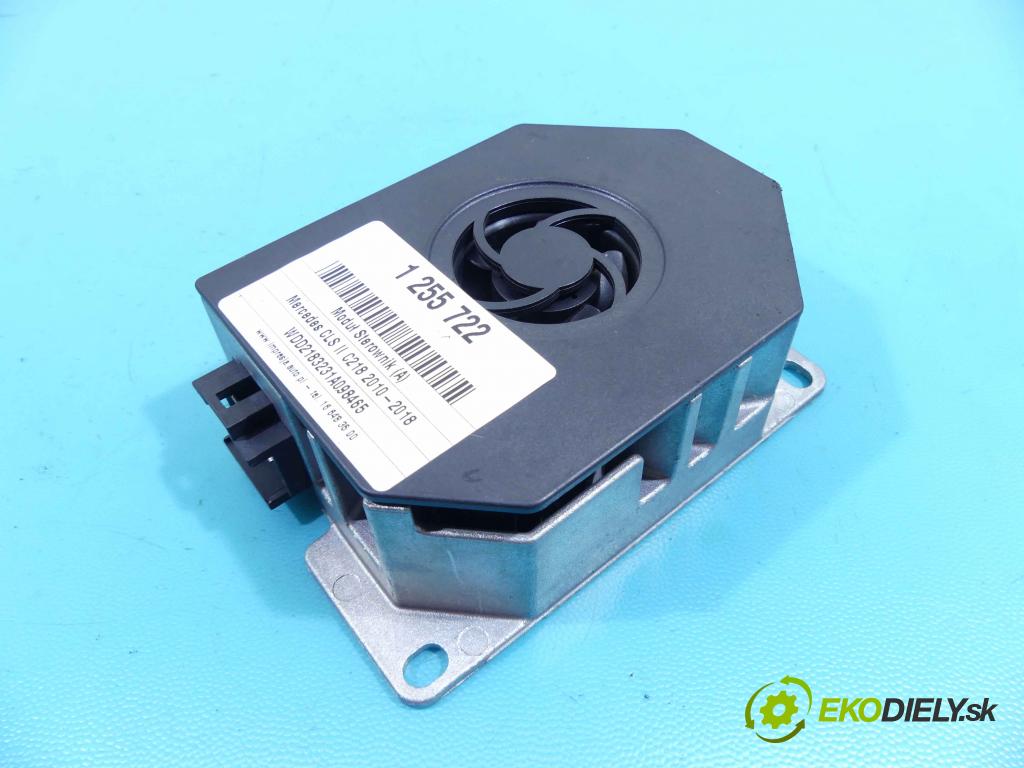 Mercedes CLS II C218 2010-2018 3.0 cdi 265KM automatic 195 kW 2987 cm3 4- Zesilovač: A2118705189 (Zosilňovače)