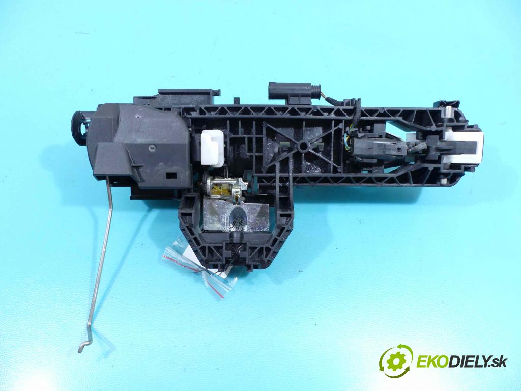 Mercedes CLS II C218 2010-2018 3.0 cdi 265KM automatic 195 kW 2987 cm3 4- rukoväť predné ľavé mimo: A2047602334 (Vonkajšie predné ľavé)