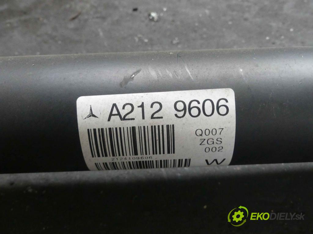 Mercedes CLS II C218 2010-2018 3.0 cdi 265KM automatic 195 kW 2987 cm3 4- Hřídel: A2129606 (Kardaňové hriadele)