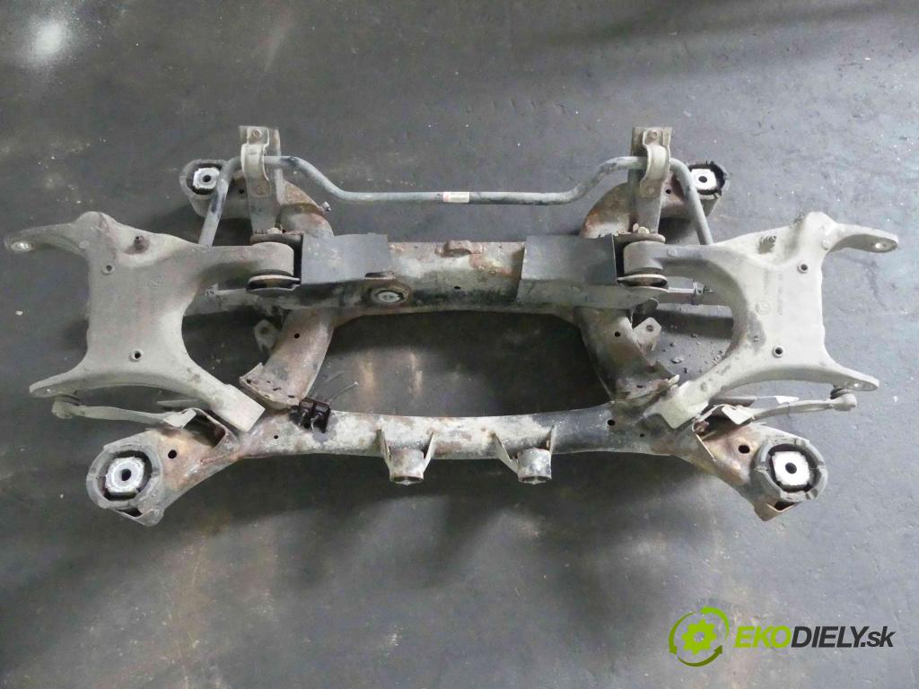 Bmw X5 E70 2006-2013 3.0d 306KM automatic 225 kW 2993 cm3 5- zadní výztuha