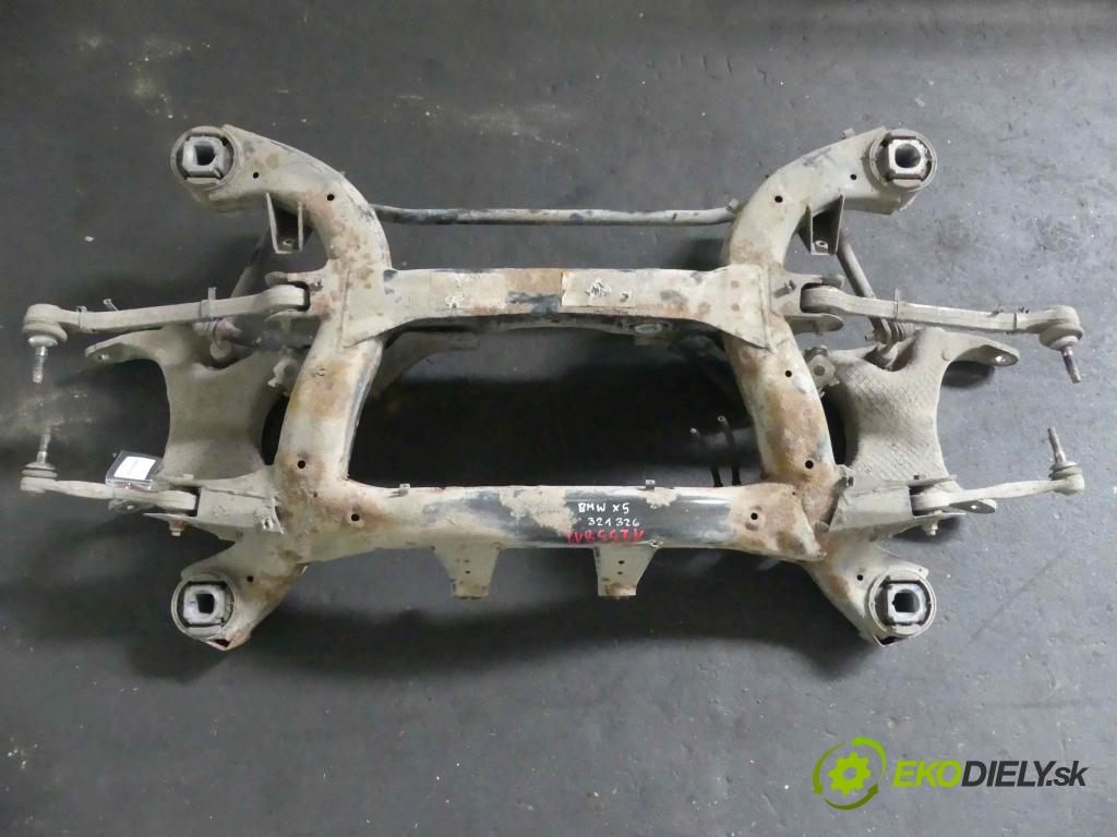 Bmw X5 E70 2006-2013 3.0d 306KM automatic 225 kW 2993 cm3 5- zadní výztuha 