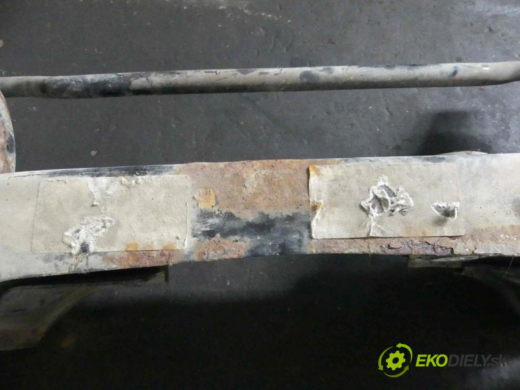 Bmw X5 E70 2006-2013 3.0d 306KM automatic 225 kW 2993 cm3 5- zadní výztuha