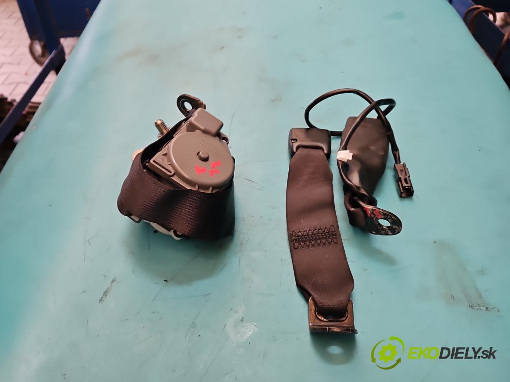 Mitsubishi Outlander III 2012-2022 2.0 16v 150 hp automatic 110 kW 1998 cm3 5- stěna bezpečnost zadní levý 