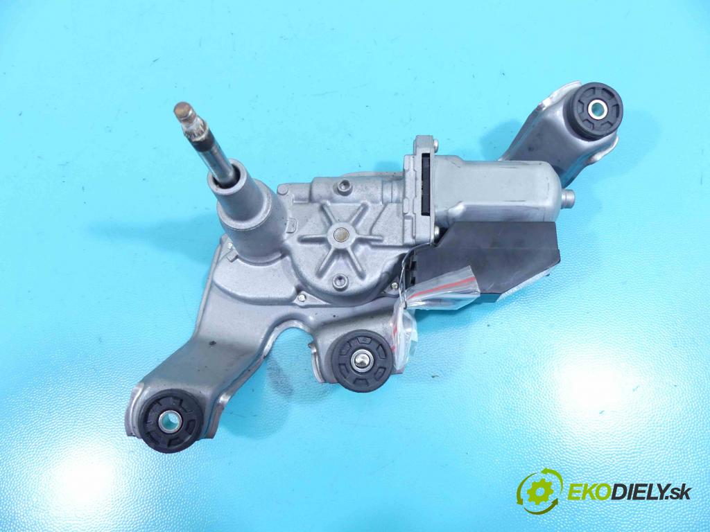 Toyota Urban Cruiser 1.3 vvti 101 HP manual 74 kW 1329 cm3 5- motor stieračov zadné 85130-52150