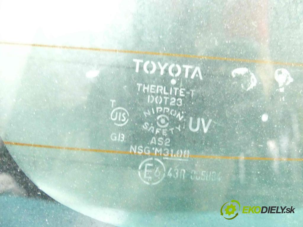 Toyota Urban Cruiser 1.3 vvti 101 hp manual 74 kW 1329 cm3 5- sklo zadní  (Okna zadní)