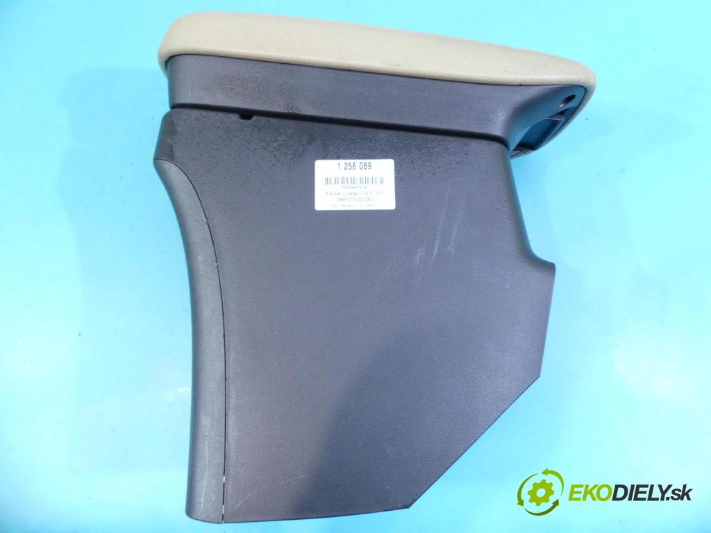 Mitsubishi Outlander III 2012-2022 2.0 16v 150 HP automatic 110 kW 1998 cm3 5- operadlo 8011B156 (Lakťové opierky)