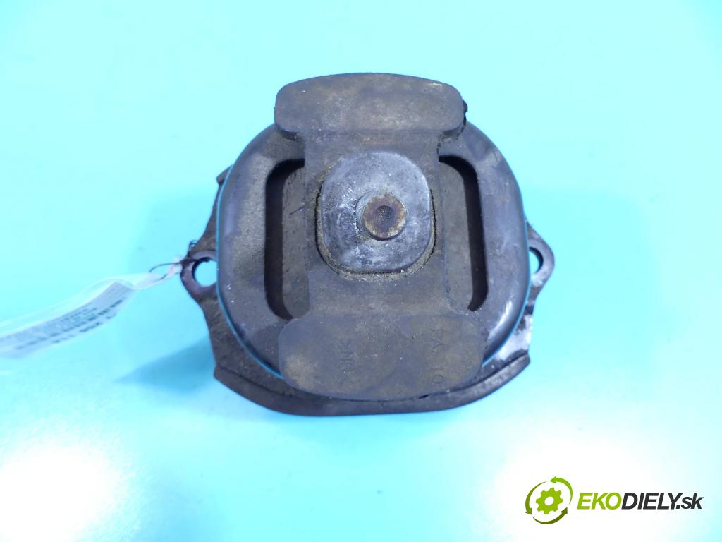 Bmw X5 E70 2006-2013 3.0d 306KM automatic 225 kW 2993 cm3 5- airbag motora 679541801 (Držiaky motora)