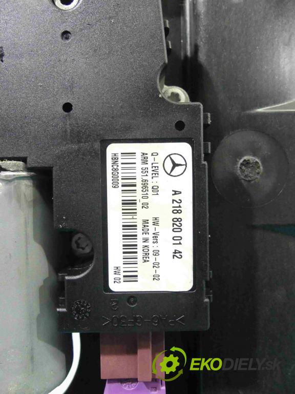 Mercedes CLS II C218 2010-2018 3.0 cdi 265KM automatic 195 kW 2987 cm3 4- Střešní okno: A21878006299 (Okna karoserie)