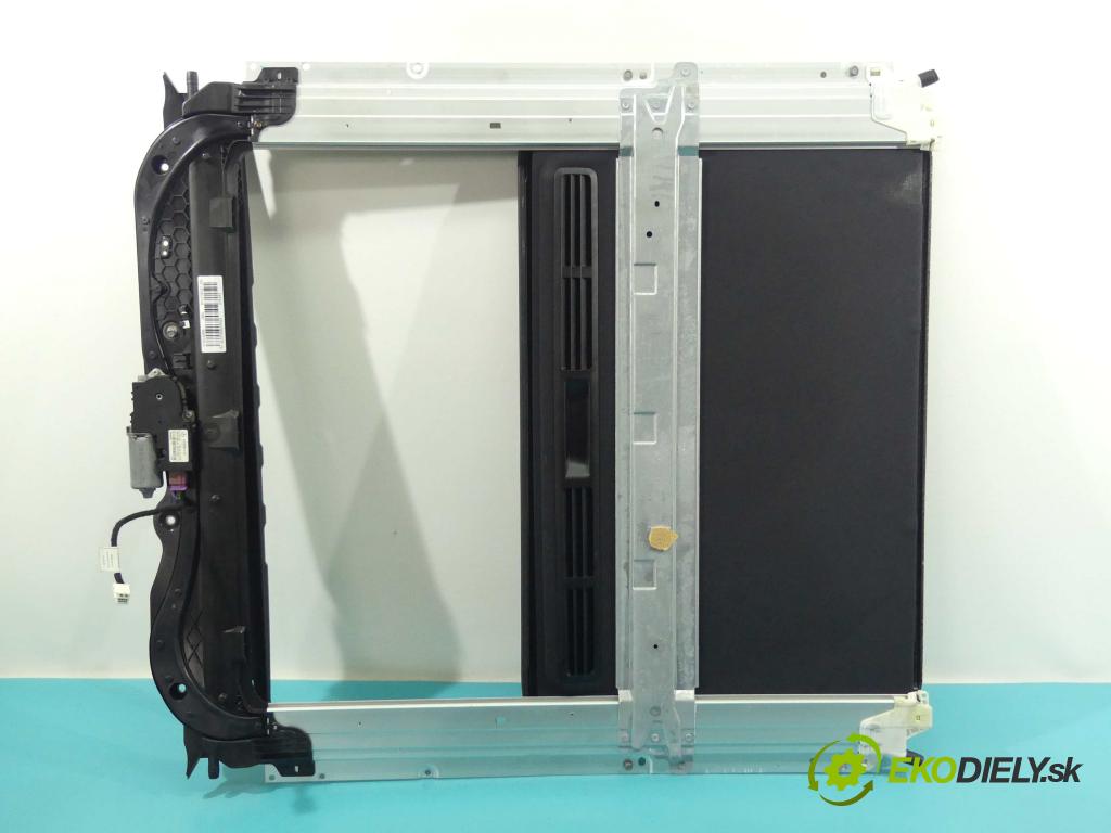 Mercedes CLS II C218 2010-2018 3.0 cdi 265KM automatic 195 kW 2987 cm3 4- Střešní okno: A21878006299 (Okna karoserie)