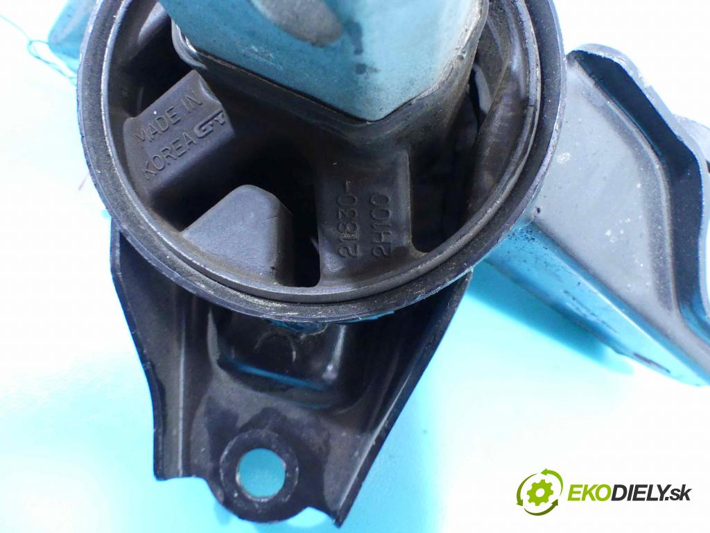 Kia Ceed I 2006-2012 1.6 16v 122 HP manual 89,7 kW 1591 cm3 5- airbag motora 21830-2H100 (Držiaky motora)