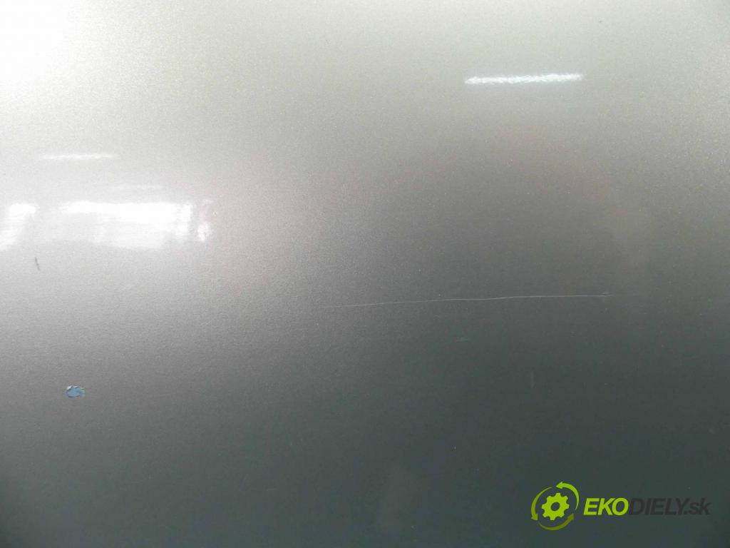 Renault Espace III 1997-2003 2.0 16v 140 hp manual 103 kW 1998 cm3 5- dveře zadní pravé