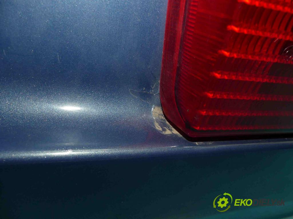 Vw Passat B4 1993-1997 1.8 90 hp manual 66 kW 1781 cm3 5- zadní kufrové dveře  (Zadní kapoty)