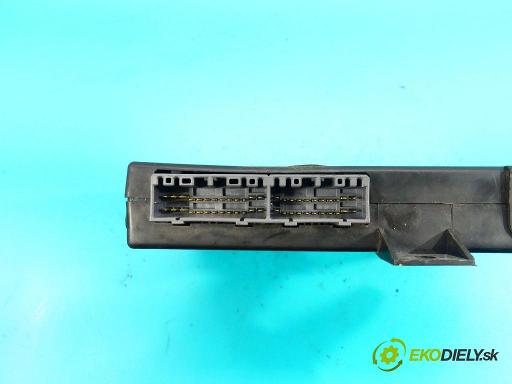 Jaguar XJ VII X350 2002-2009 4.2 V8 298KM: automatic 219 kW 4196 cm3 4- modul riadiaca jednotka 2W9F-13C789-AH (Ostatné)