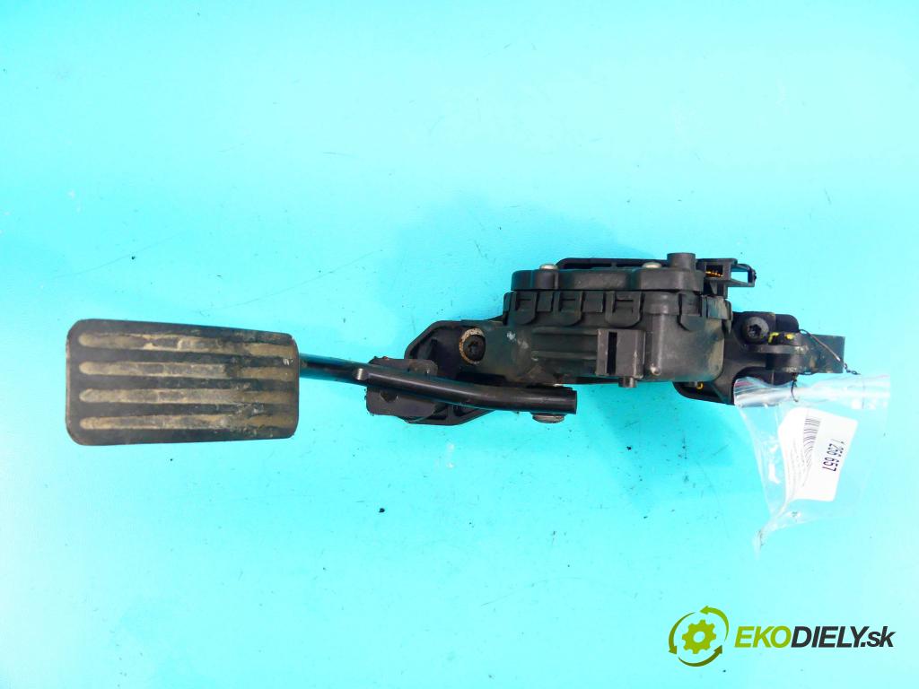 Jaguar XJ VII X350 2002-2009 4.2 V8 298KM: automatic 219 kW 4196 cm3 4- pedále 6PV008737-02 (Pedále)