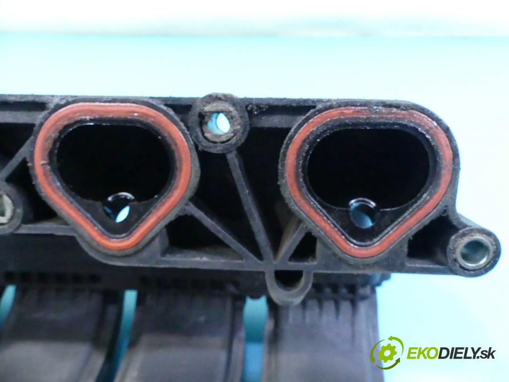 Chrysler Pt cruiser 2.4 16v 152KM automatic 112 kW 2429 cm3 5- zvod nasávací 04777866AE (Sacie potrubia)