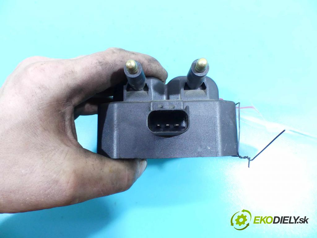 Chrysler Pt cruiser 2.4 16v 152KM automatic 112 kW 2429 cm3 5- cievka zapaľovacia  (Zapaľovacie cievky, moduly)