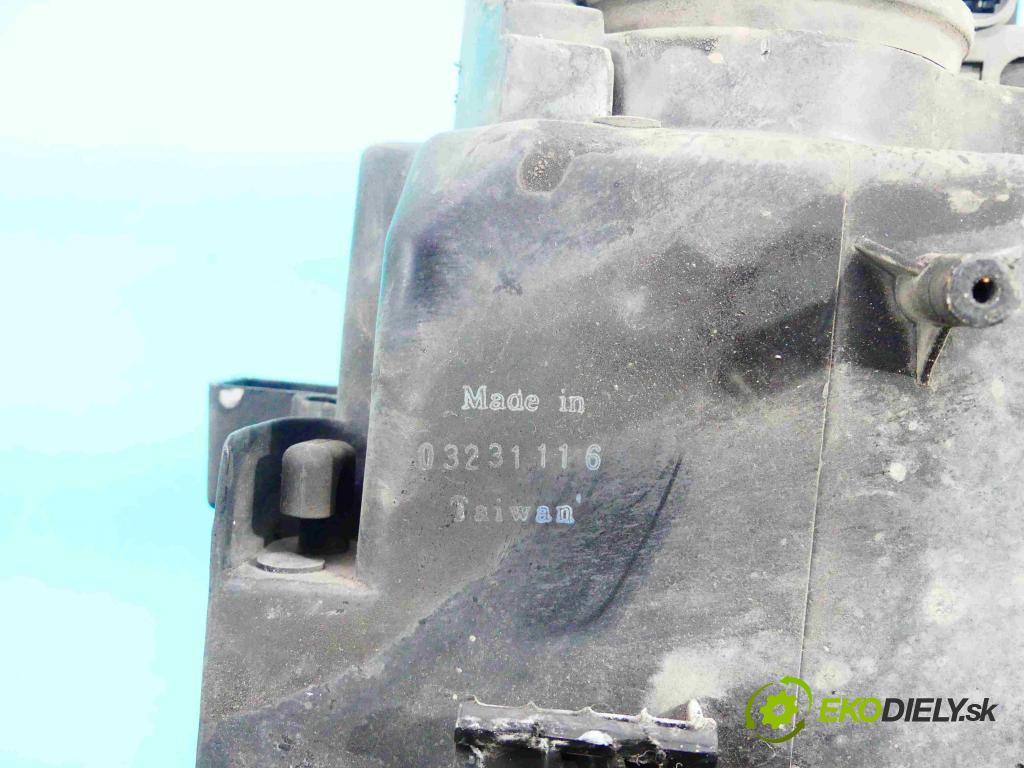 Nissan Primera P12 2001-2007 1.8 16v 116 HP manual 85 kW 1769 cm3 5- Reflektor: pravý  (Pravé)